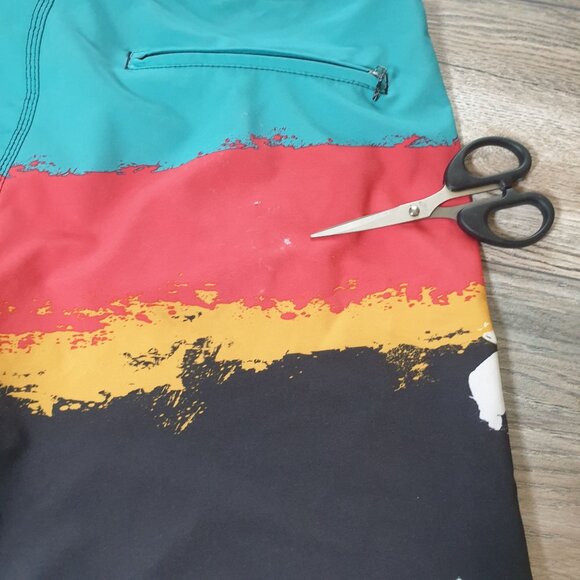 Board Shorts Burnside Men Floral Print Swim Trunks Waist Size 32 Surf Beach Pool - Picture 7 of 7